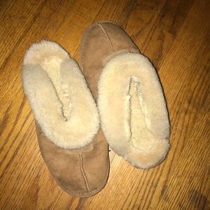 Ugg slip on’s